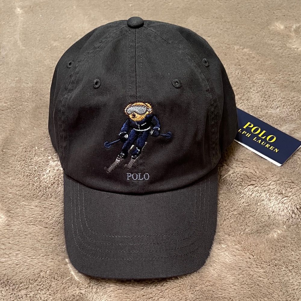 New Mens POLO RALPH LAUREN Skiing Bear adjustable hat.